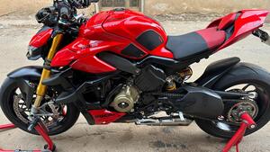 Ducati Streetfighter V4 S (2023 - 24) 