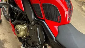 Ducati Streetfighter V4 S (2023 - 24)  (4)