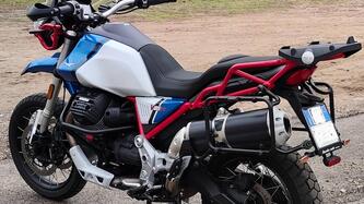 Moto Guzzi V85 TT Evocative Graphics (2021 - 23) usata