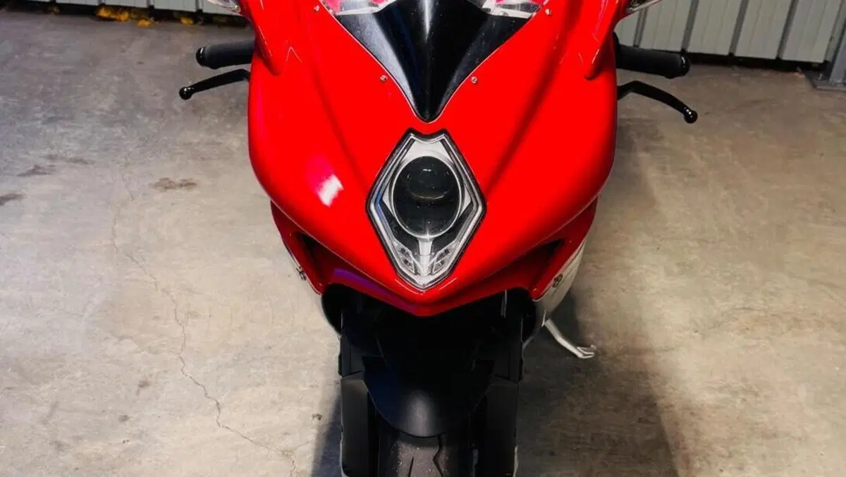 MV Agusta F4 1000 (2010 - 15)  (2)