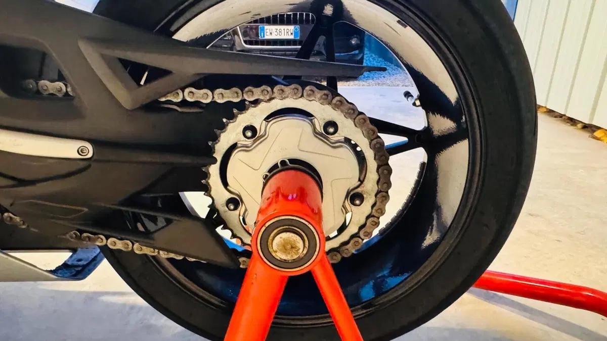 MV Agusta F4 1000 (2010 - 15)  (6)