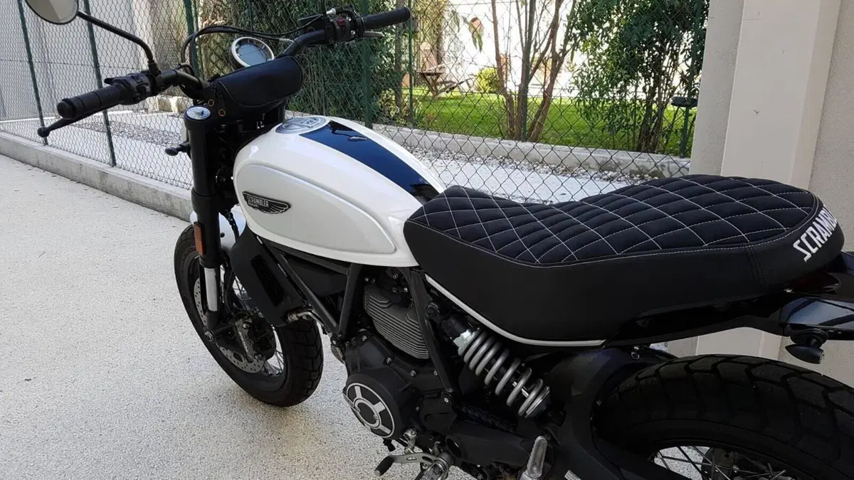 Ducati Scrambler 800 Classic (2017 - 18)  (14)
