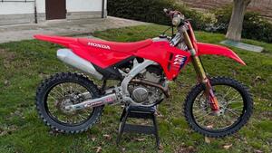 Honda CRF 250 R (2025) 