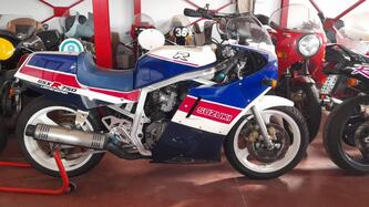 Suzuki SUZUKI GSX R 750 R LIMITED EDITION epoca