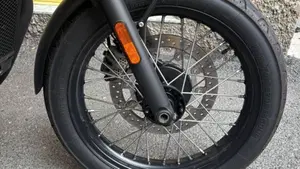 Triumph Bonneville T100 Black (2017 - 20)  (3)