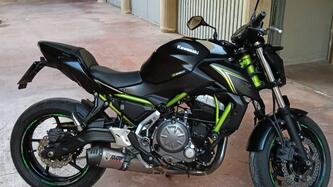 Kawasaki Z 650 (2017 - 19) usata