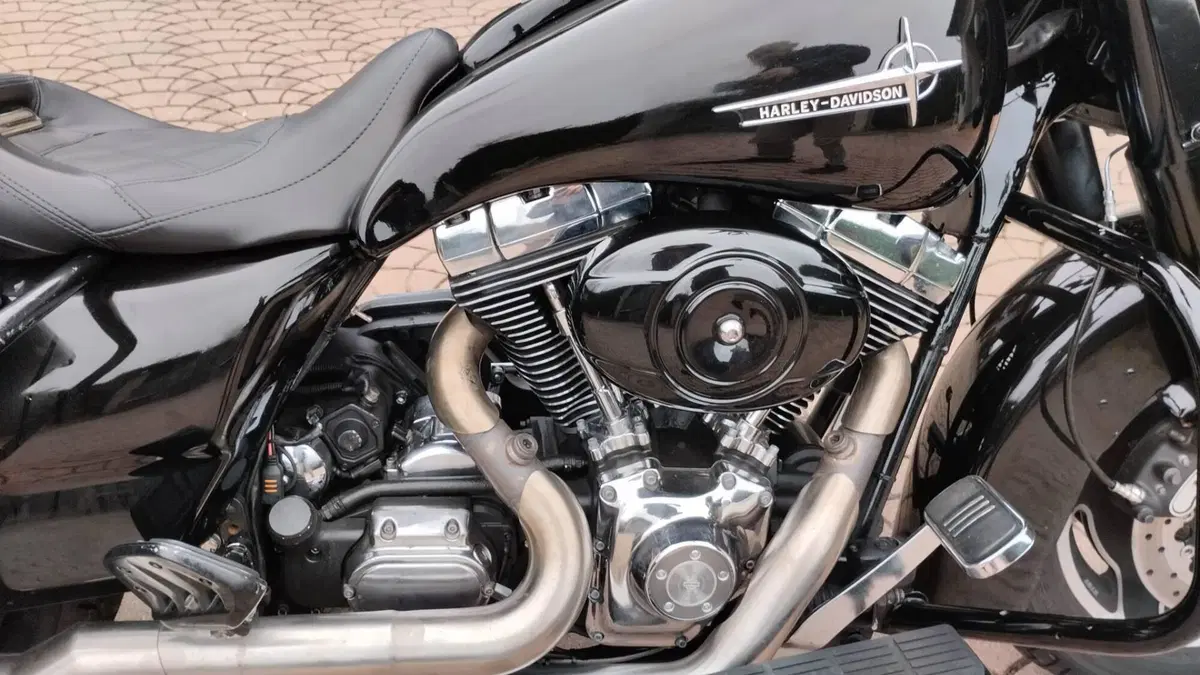 Harley-Davidson 1450 Road King Custom (2002 - 04) - FLHRSI  (3)