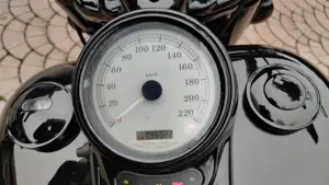 Harley-Davidson 1450 Road King Custom (2002 - 04) - FLHRSI  (5)