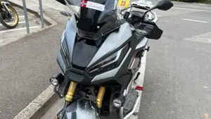 Honda X-ADV 750 DCT Travel (2021 - 24)  (2)
