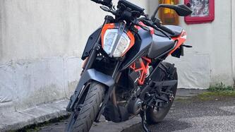 KTM 390 Duke (2021 - 23) usata