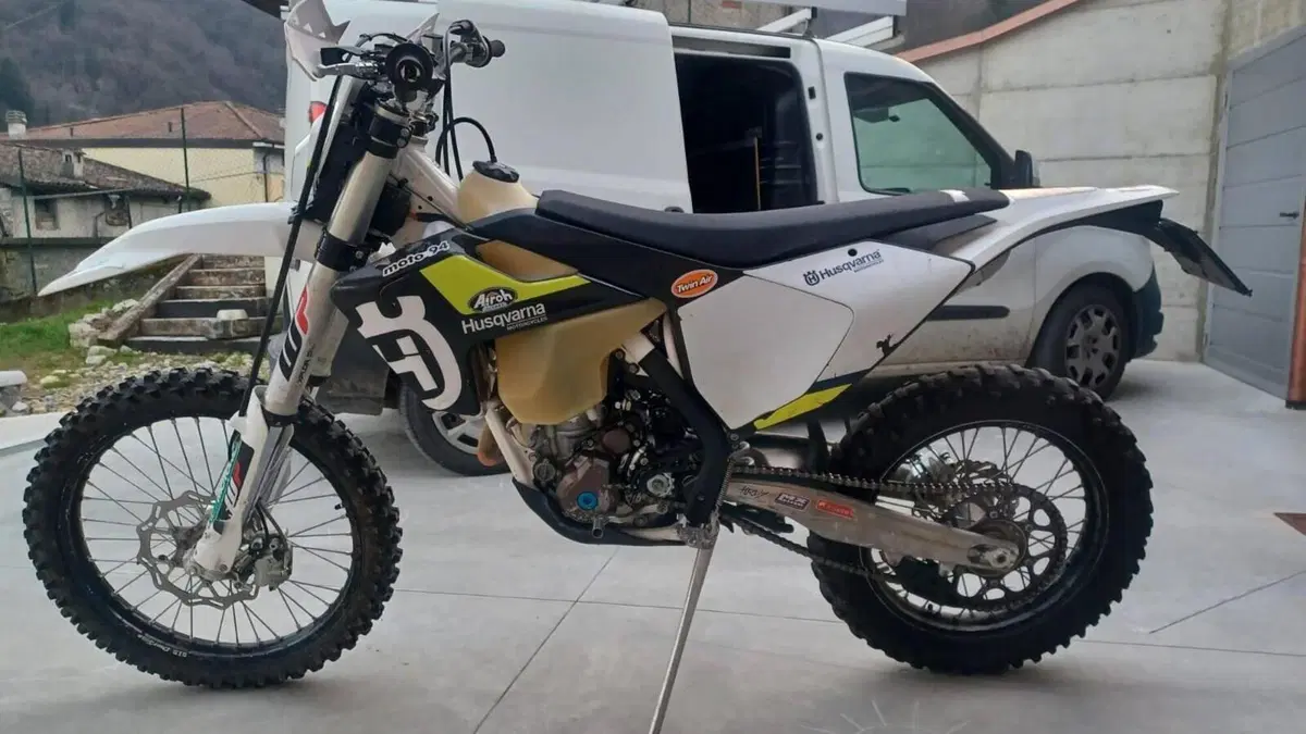 Husqvarna FE 250 (2017)  (3)