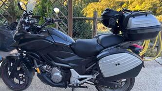 Honda NC700X DCT ABS (2011 - 13) usata