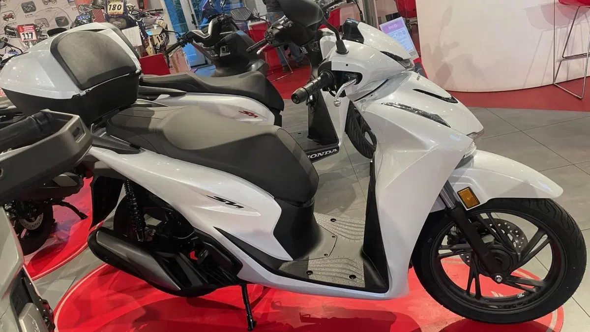 Honda SH 125 (2026)  (2)
