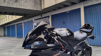 Yamaha YZF R6 (2010 - 16) usata