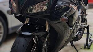 Honda CBR 1000 RR Fireblade (2006 - 07) 