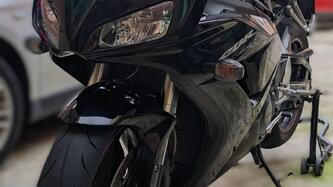 Honda CBR 1000 RR Fireblade (2006 - 07) usata