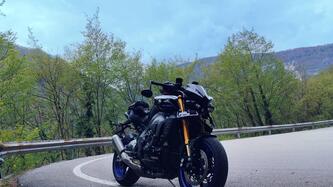 Yamaha MT-10 SP (2022 - 25) usata