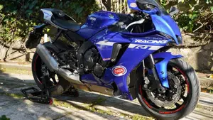 Yamaha YZF R1 (2020 - 25)  (3)