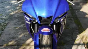 Yamaha YZF R1 (2020 - 25)  (7)