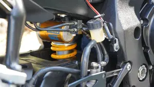 Yamaha YZF R1 (2020 - 25)  (8)