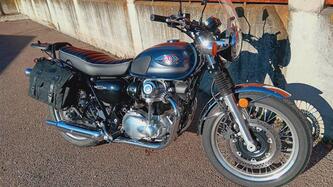 Kawasaki W 800 (2021 - 26) usata