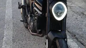 Ducati Monster 937 (2021 - 25)  (4)