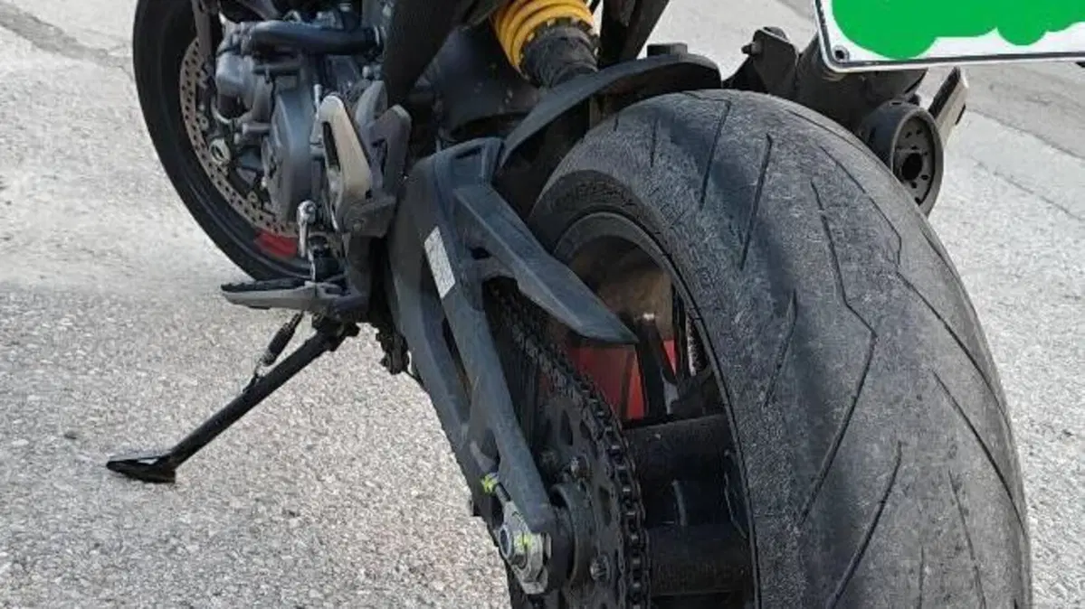Ducati Monster 937 (2021 - 25)  (11)
