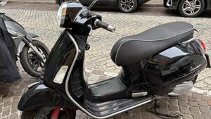 Vespa GTS 300 Hpe Super Tech (2019) 