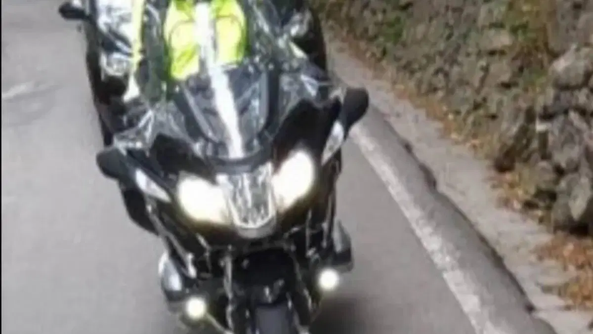 Bmw R 1200 RT (2017 - 18)  (4)