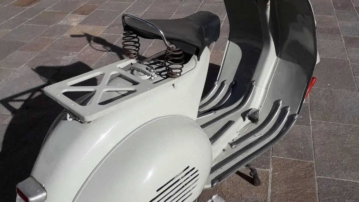 Piaggio   (2)