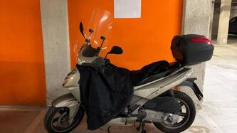 Aprilia Sportcity Cube 125 (2008 - 13) usata