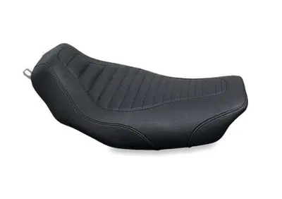 Sella Mustang Tripper Solo 'Tuck 'n Roll' per Tour  - Annuncio 8548684