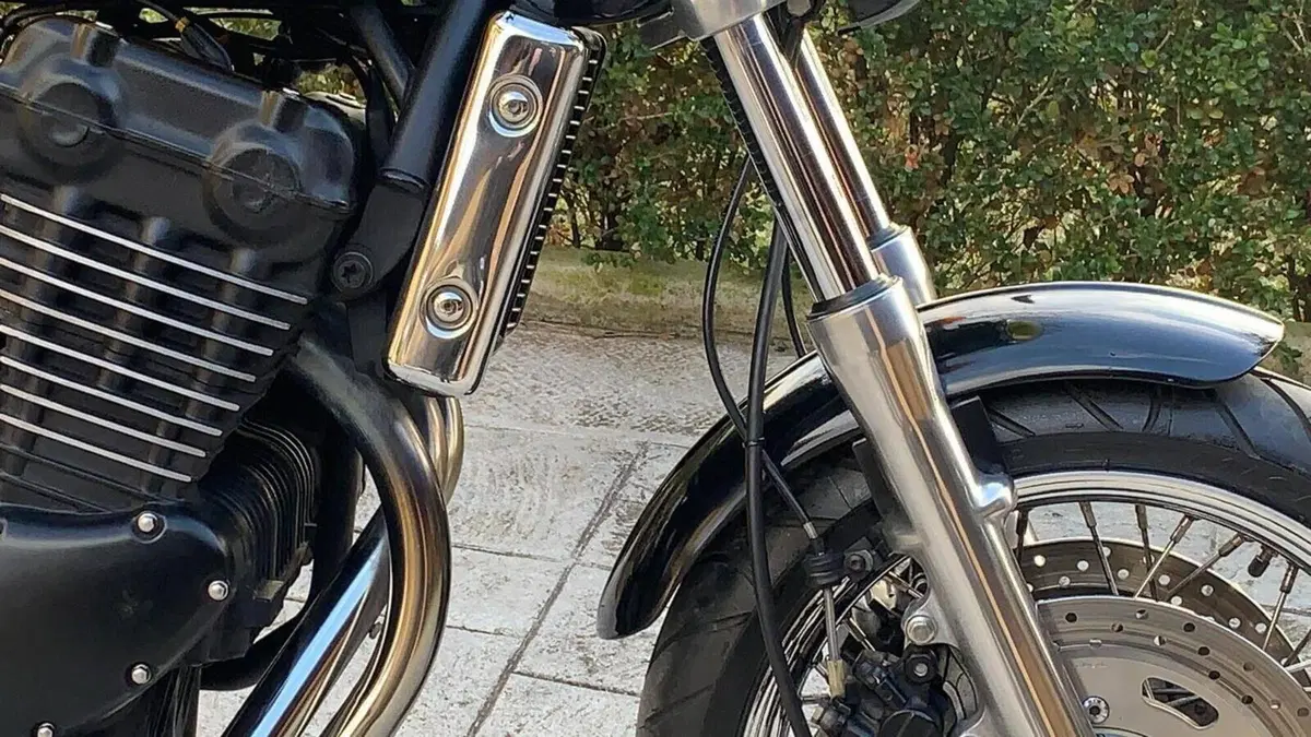 Triumph Thunderbird 900 Sport (1998 - 02) 