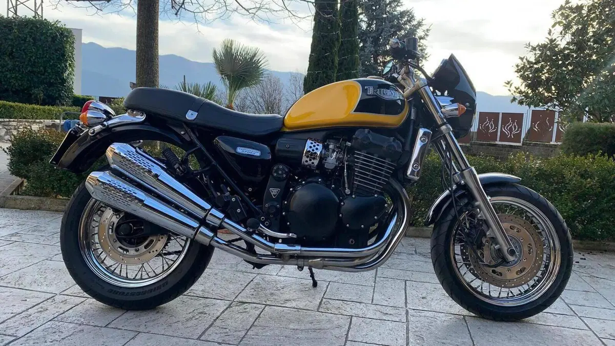 Triumph Thunderbird 900 Sport (1998 - 02)  (5)