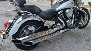 Kawasaki VN 2000  (4)