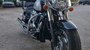 Kawasaki VN 2000  (7)