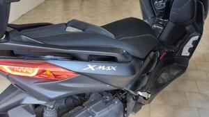 Yamaha X-Max 400 Iron Max (2019 - 20) 