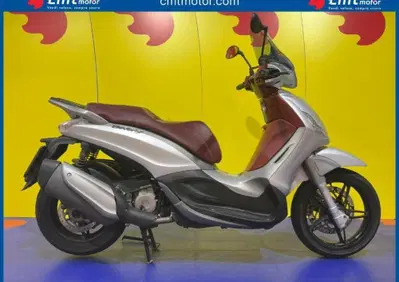 Piaggio Beverly 350 SportTouring ie ABS (2011 - 17) - Annuncio 9922055
