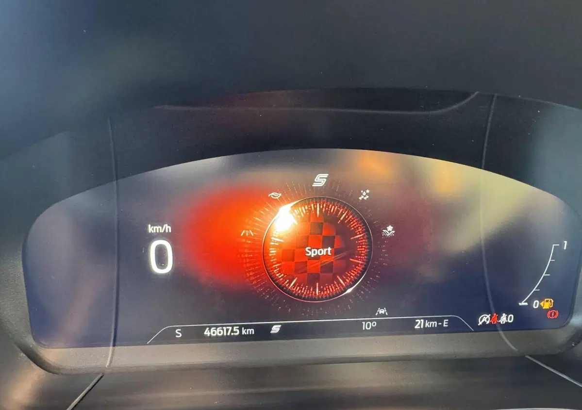 Ford Kuga 1.5 EcoBoost 150 CV 2WD ST-Line X (15)
