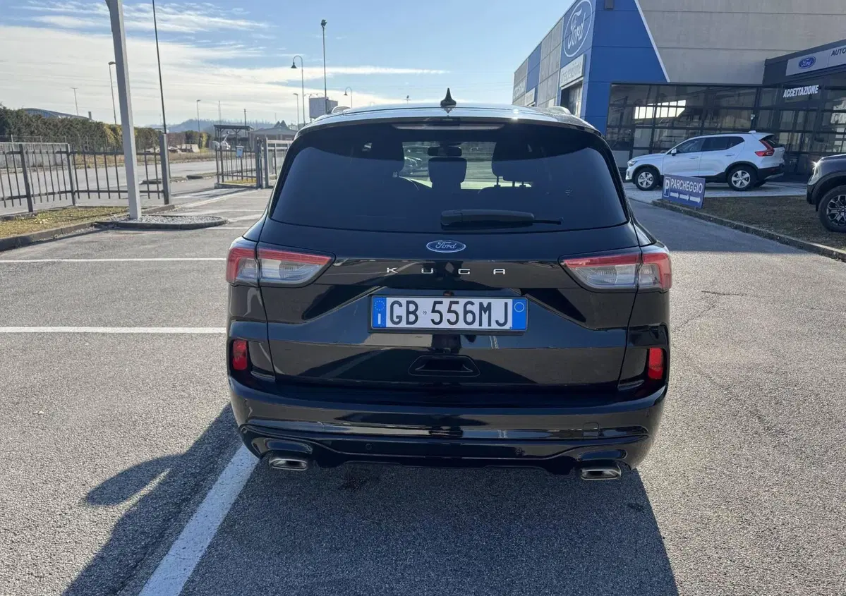 Ford Kuga 1.5 EcoBoost 150 CV 2WD ST-Line X (5)