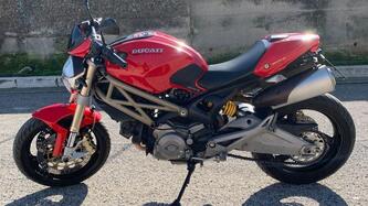 Ducati Monster 696 ABS (2009 - 14) usata
