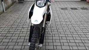 Bmw G 650 Xchallenge  (8)