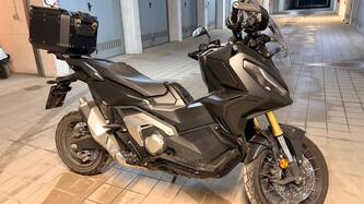 Honda X-ADV 750 DCT (2021 - 24) usata