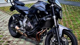 Yamaha MT-07 ABS (2014 - 16) usata