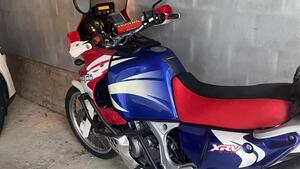 Honda Africa Twin XRV 750 (1996 - 02) 