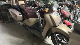 Aprilia Scarabeo 150 (1999 - 00)