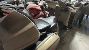Aprilia Scarabeo 150 (1999 - 00)  (2)