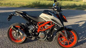 KTM 390 Duke (2021 - 23) usata