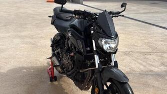 Yamaha MT-07 (2017 - 18) usata