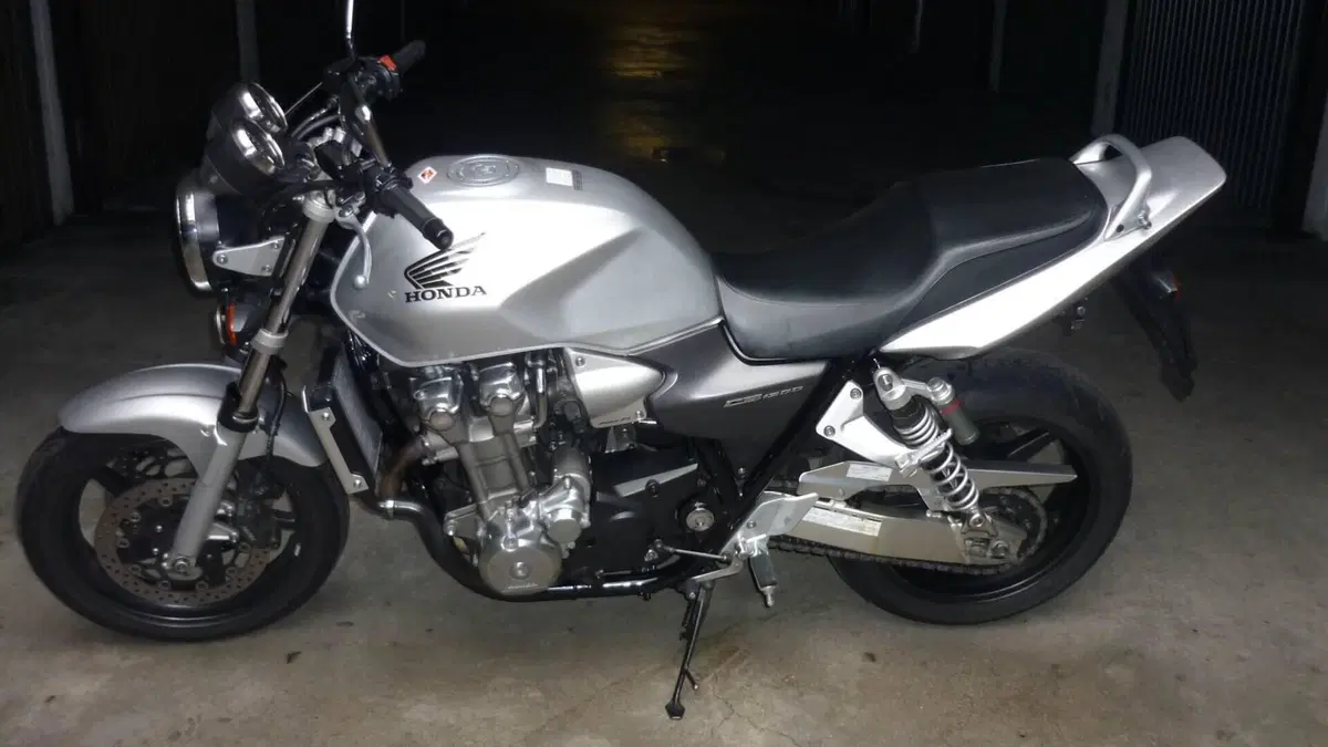 Honda CB 1300 (2003 - 06) 
